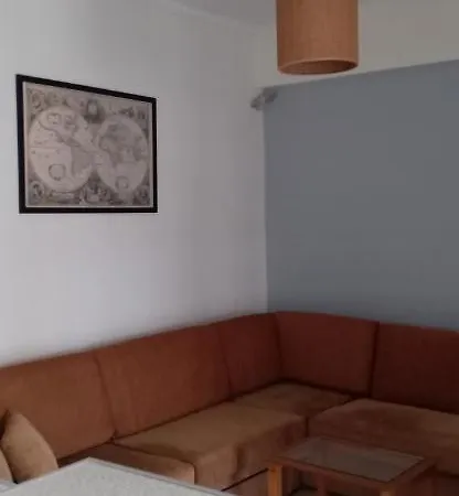 Modern&comfortable Euosmos Apartmán *